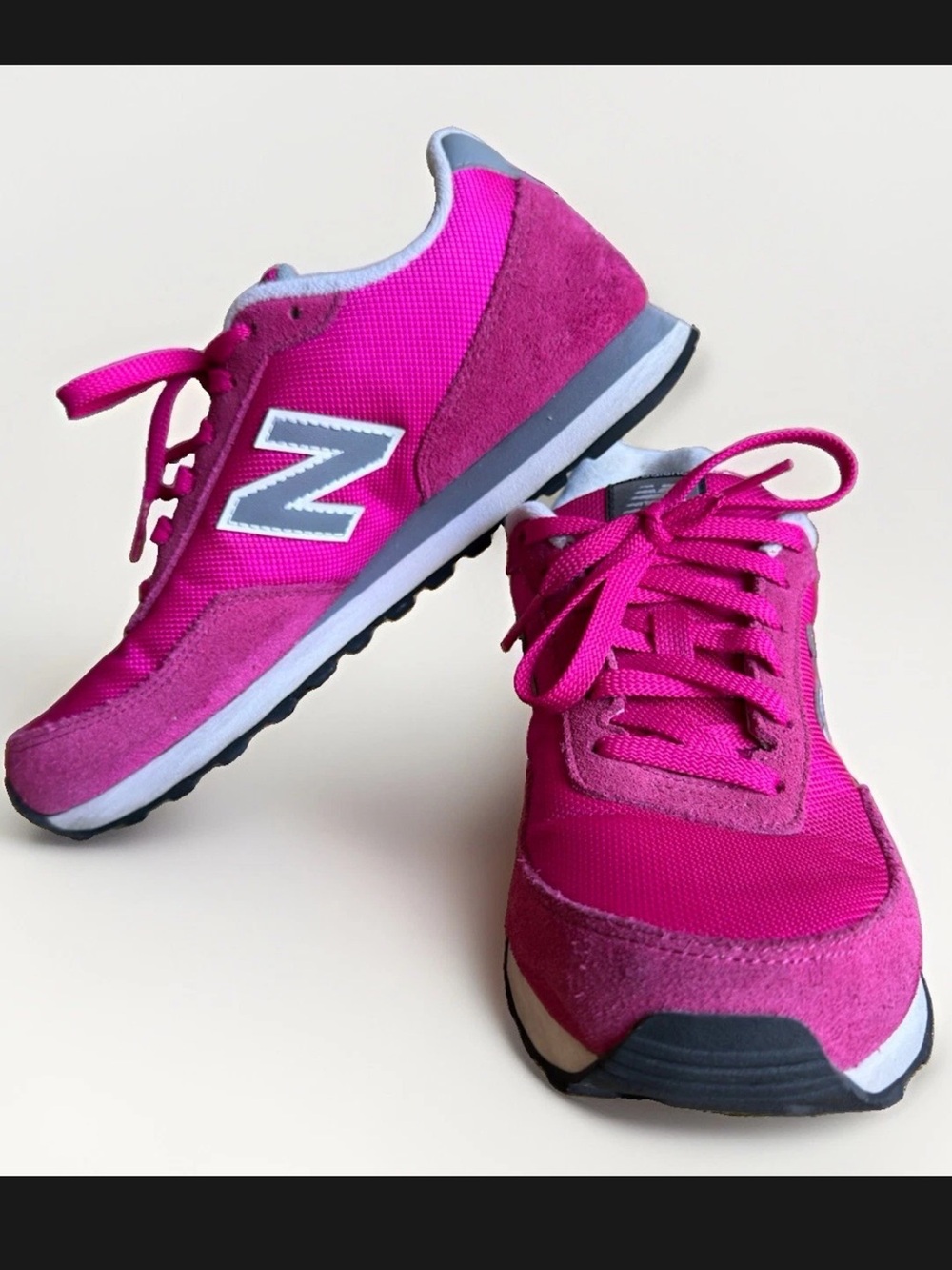 New Balance 411 Running Walking Tennis Shoes Women’s Size 9 Pink White Gray